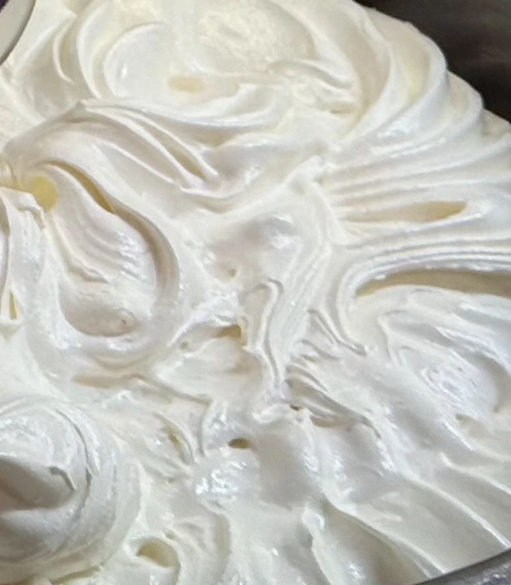 Signature Soft Vanilla